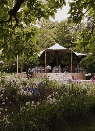 David's Cafe, event door Presence - Isabel D'Hulster